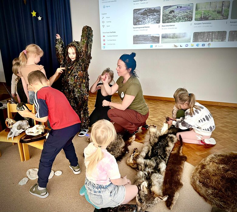 Teeme tutvust imetajatega – 1.–3. klassi õpilased uurimas Eesti imetajate elu ja jälgi loodusprogrammis